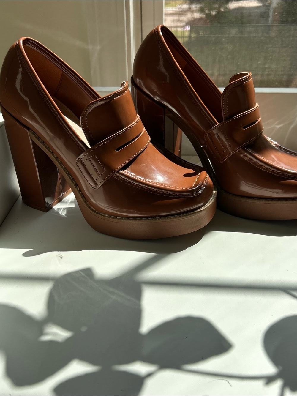 Steve Madden Women's Platform Loafer Heels in Brown - Classic Penny Loafer Style - Picture 4 of 7